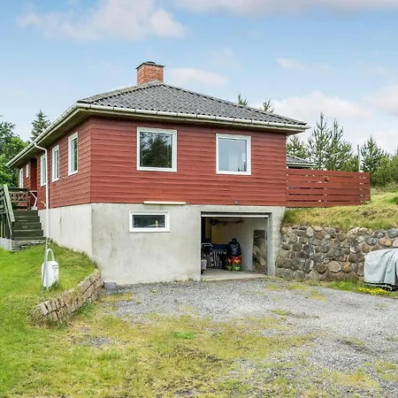 Ferienhaus 3 Bedroom Beautiful Home In Hals